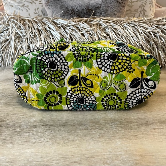 VERA BRADLEY Limes Up 2012 Large Toggle Tote 2 Handles Y2K Yellow Green Floral - Picture 13 of 16